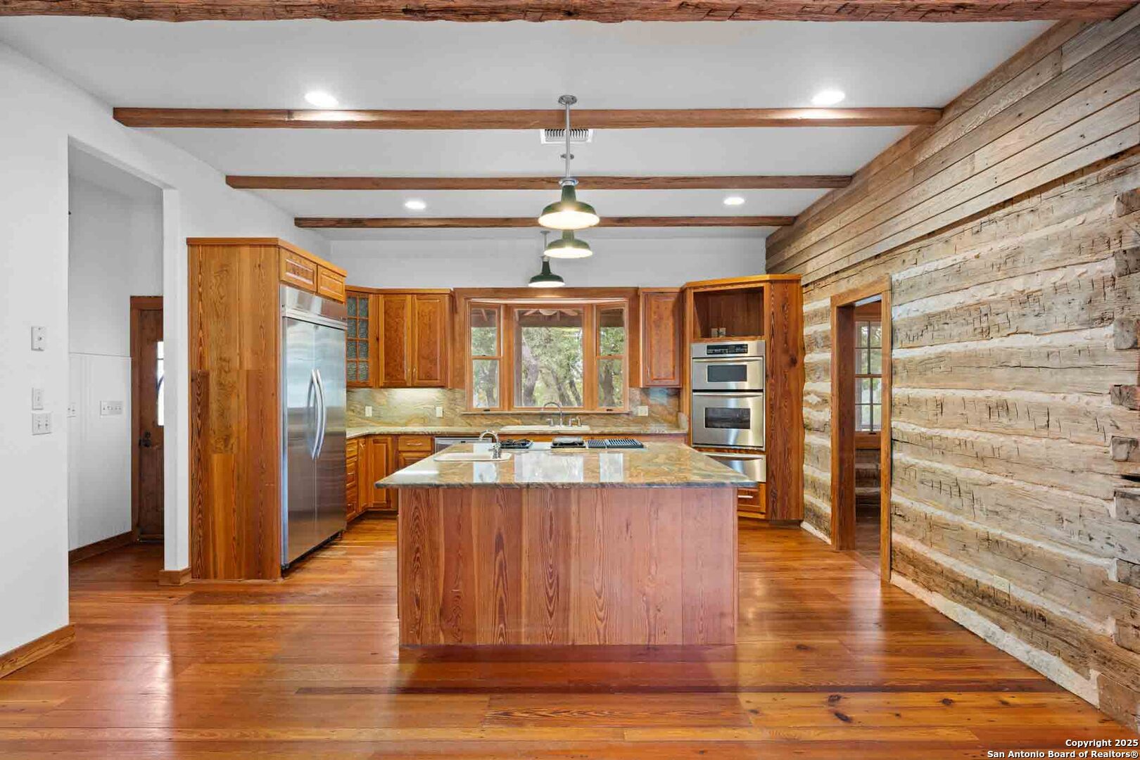 7625 N State Highway 16 Fredericksburg TX 78624