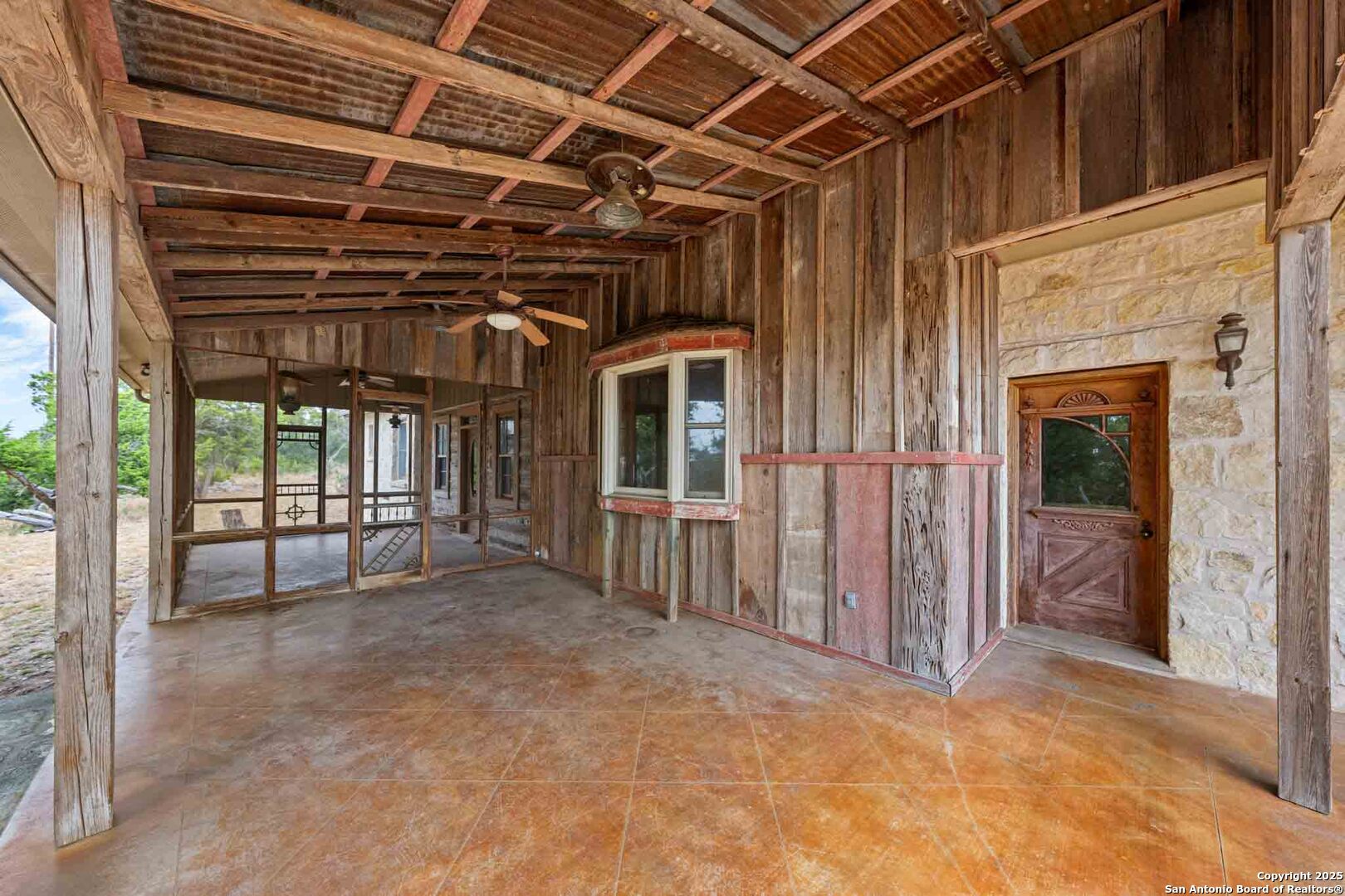 7625 N State Highway 16 Fredericksburg TX 78624