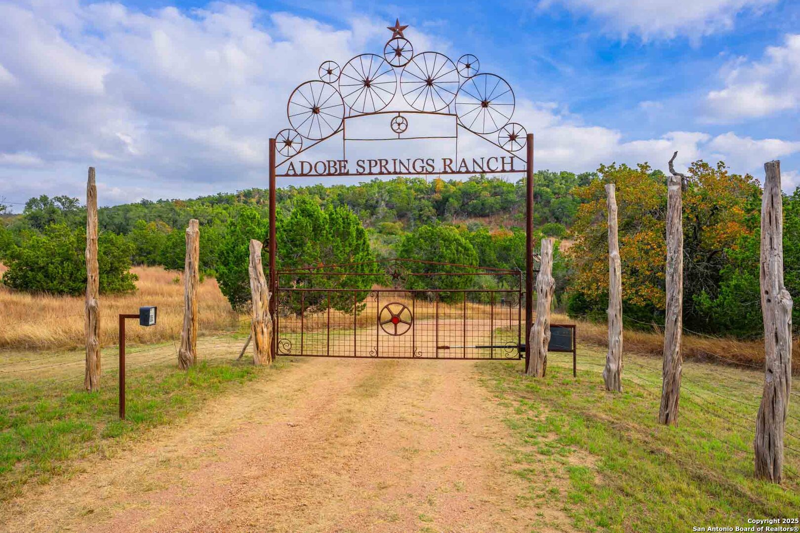 7625 N State Highway 16 Fredericksburg TX 78624