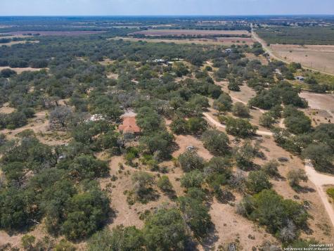0 Fm 2200 Devine TX 78016