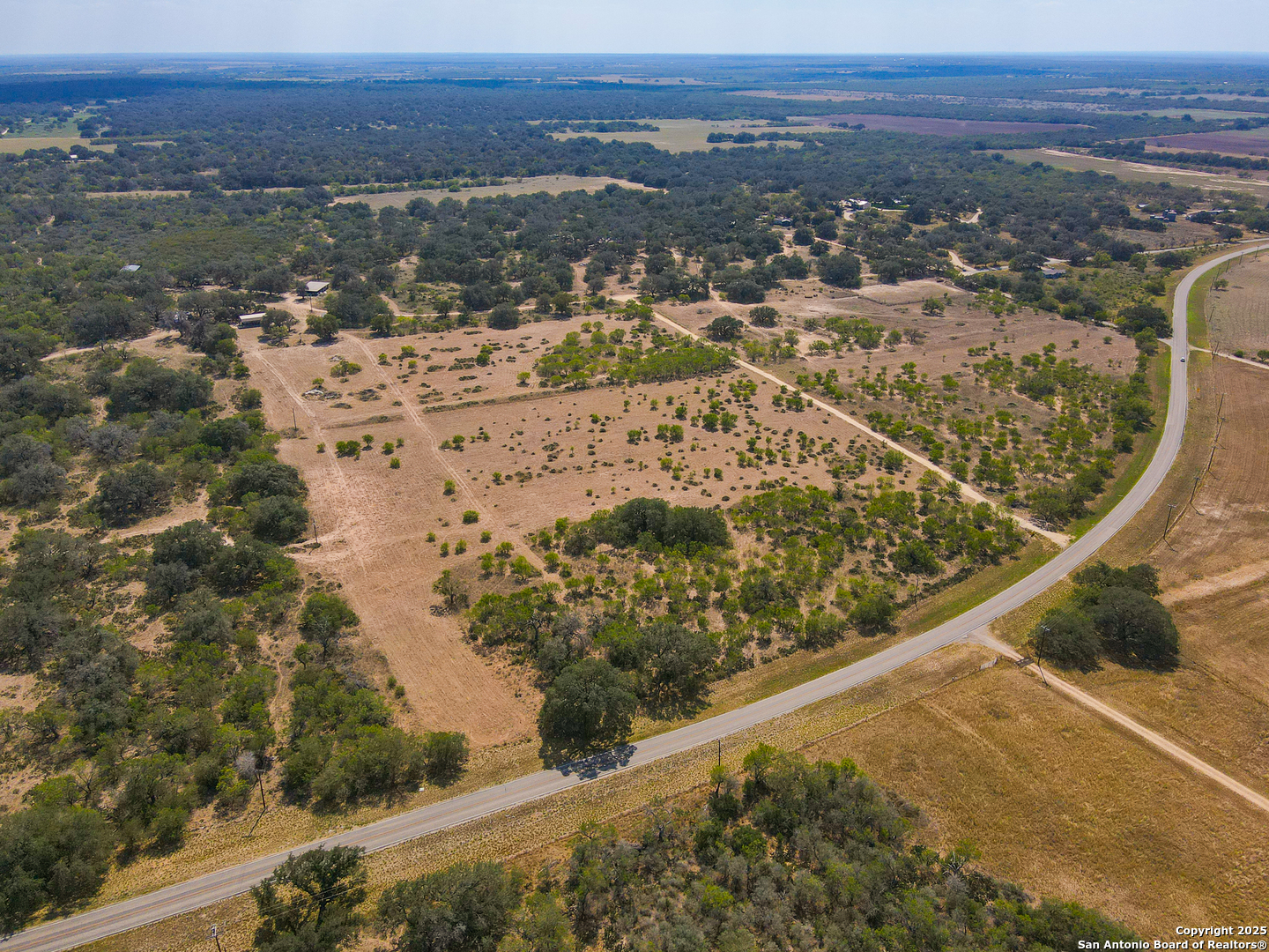 0 Fm 2200 Devine TX 78016