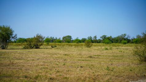 2525 Fm 2623 Seguin TX 78155