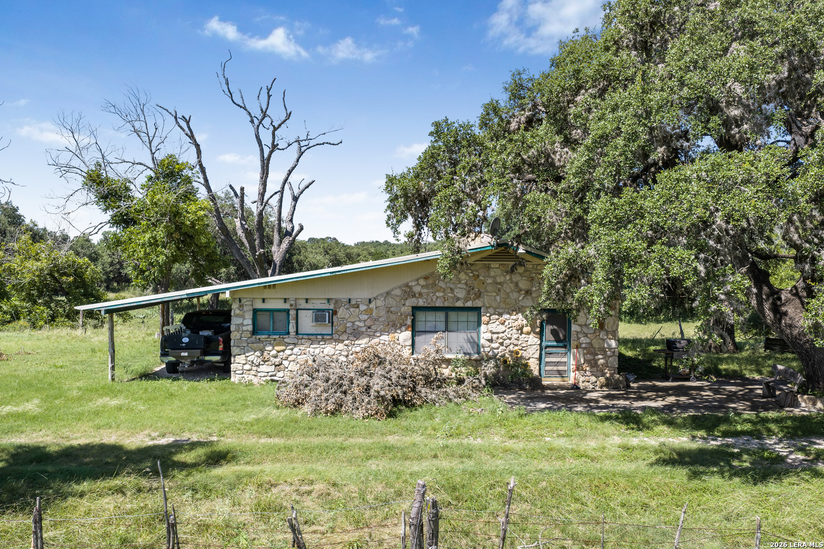 23374 S State Highway 55 Barksdale TX 78828