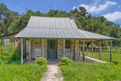 23374 S State Highway 55 Barksdale TX 78828