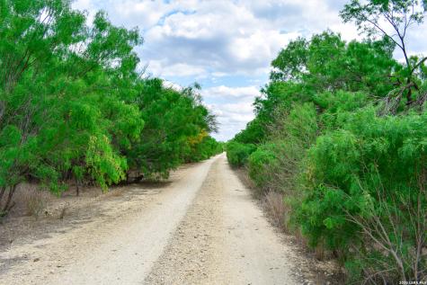 000 Koon Hill Road Fowlerton TX 78021