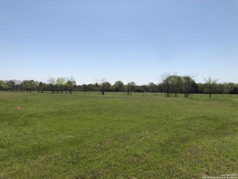 982 Rs County Road 4500 Point TX 75453