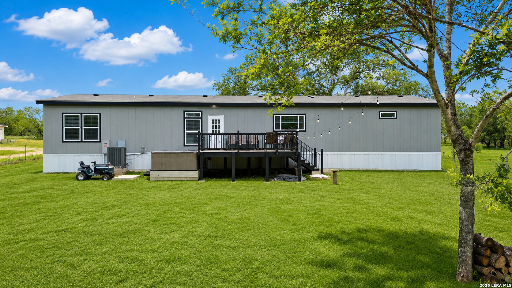 1169 Old Adams Lane Pleasanton TX 78064