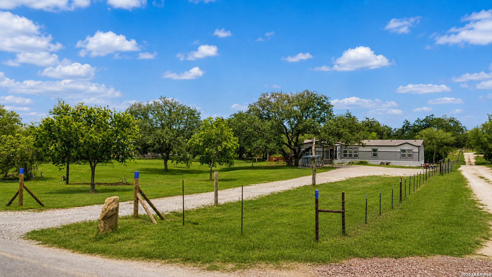 1169 Old Adams Lane Pleasanton TX 78064