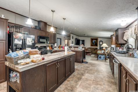 1717 W Fm 473 Spring Branch TX 78070