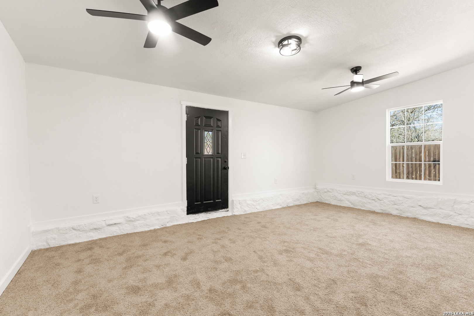 670 Quail Run Lytle TX 78052