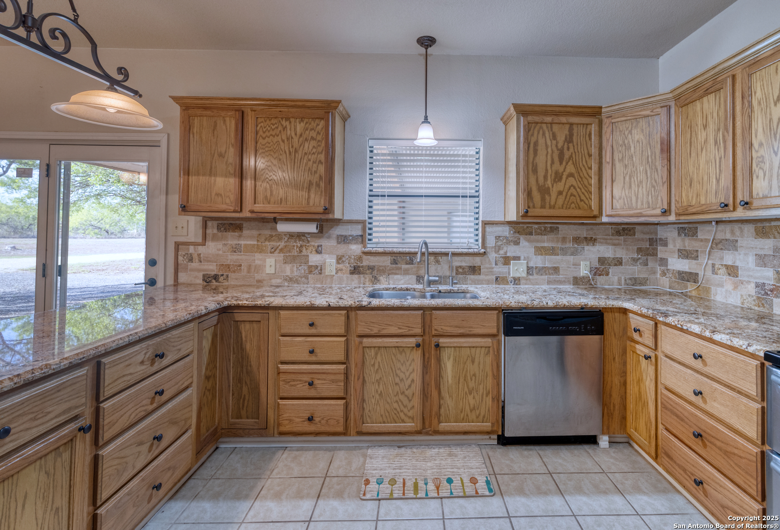 115 Private Road 4455 (A) Uvalde TX 78801