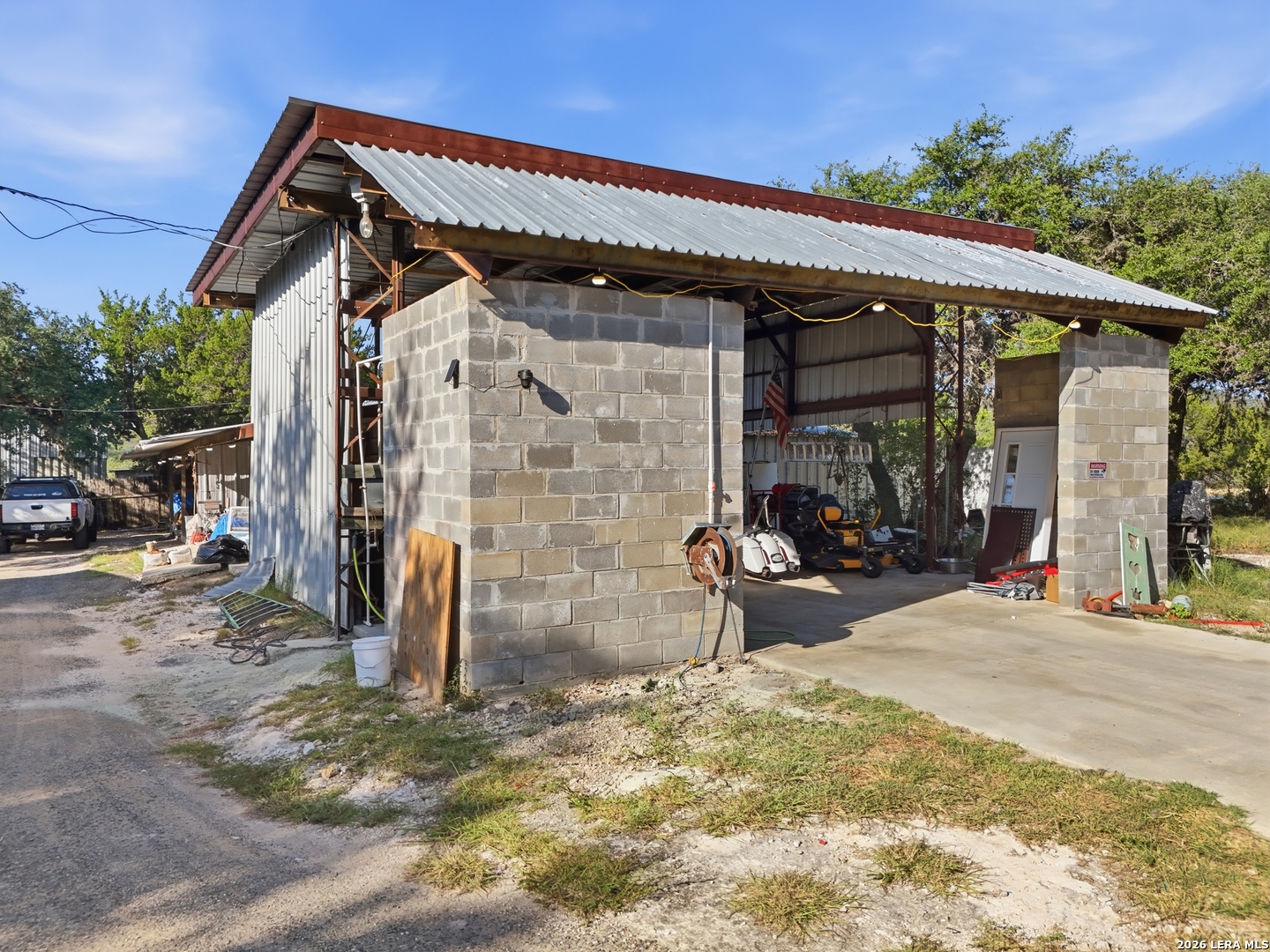 3966 Ranch Road 335 Barksdale TX 78801