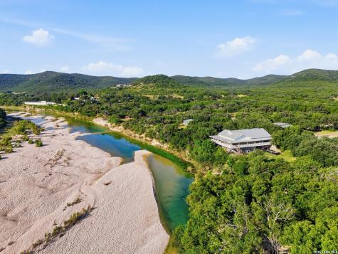 3966 Ranch Road 335 Barksdale TX 78801