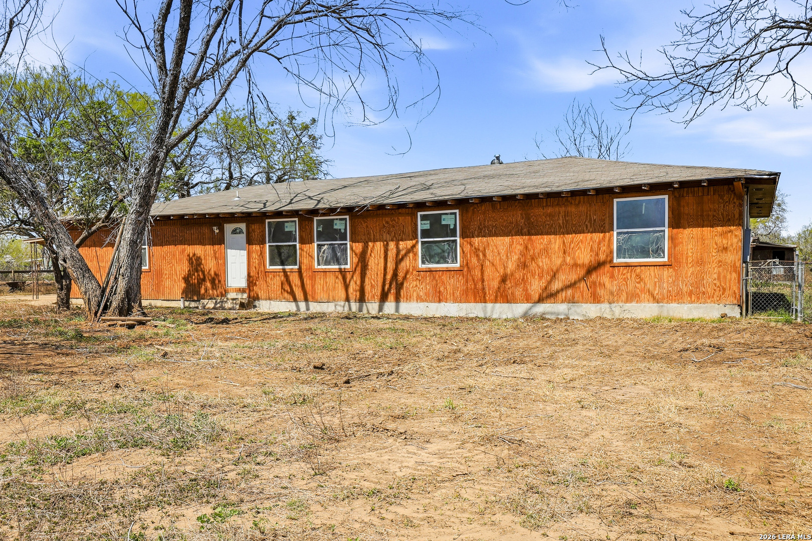 11515 Ford Adkins TX 78101