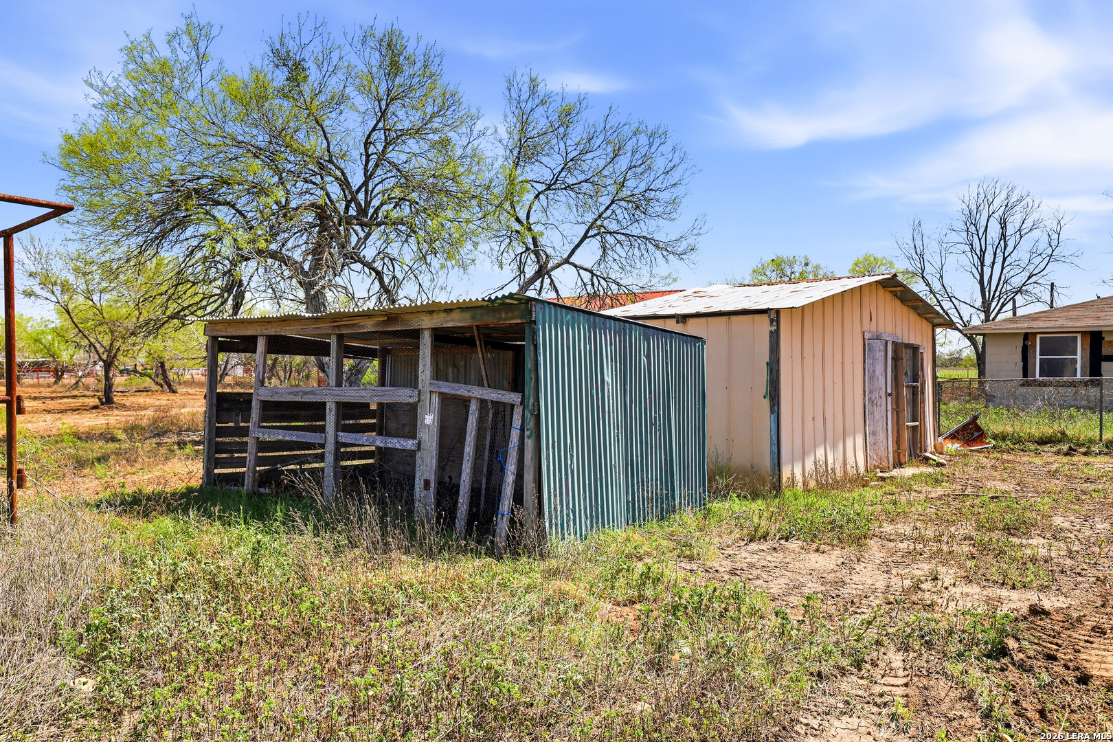 11515 Ford Adkins TX 78101