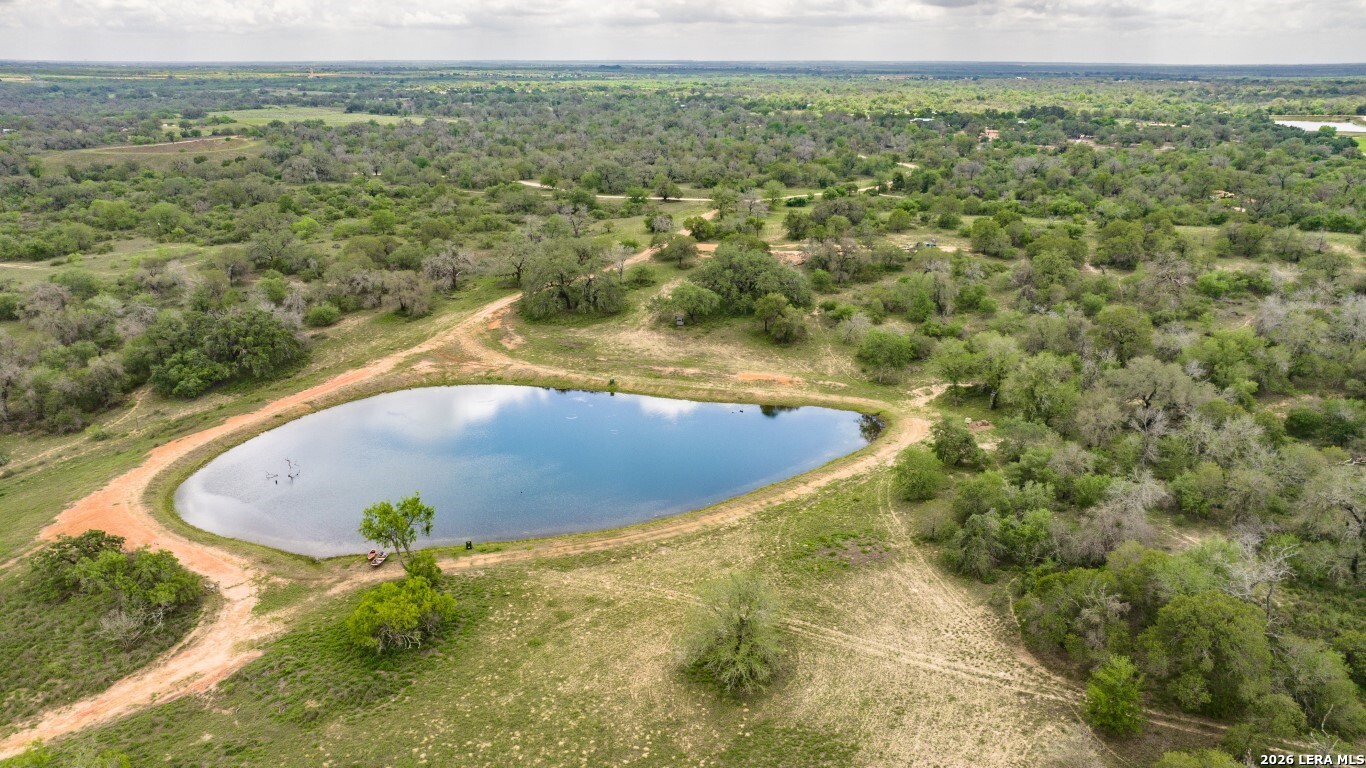 24 Sir David Lane Poteet TX 78065