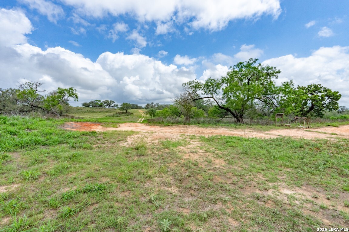 24 Sir David Lane Poteet TX 78065