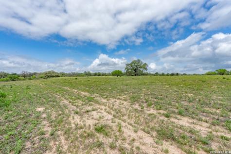 24 Sir David Lane Poteet TX 78065