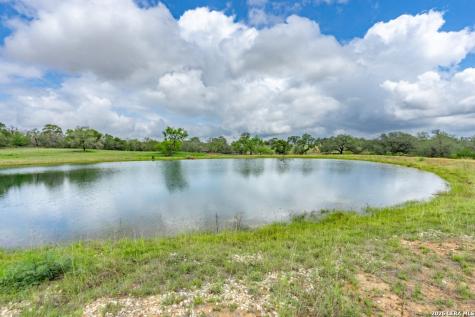 24 Sir David Lane Poteet TX 78065