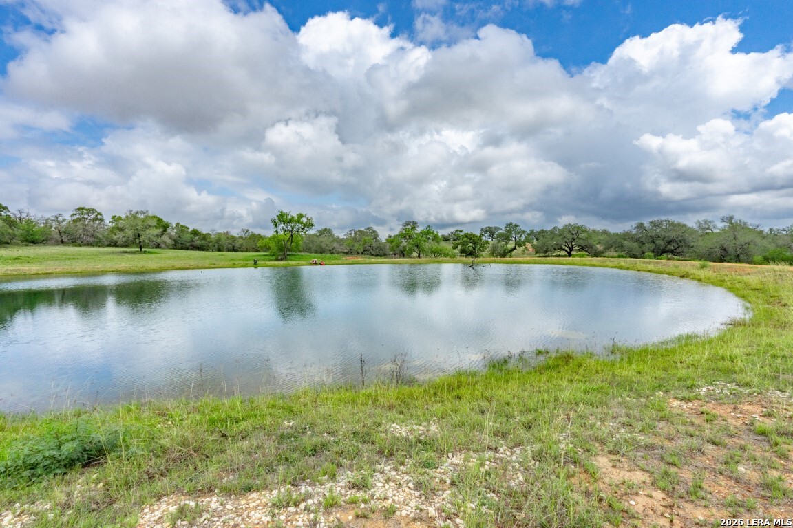 24 Sir David Lane Poteet TX 78065
