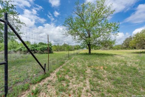 24 Sir David Lane Poteet TX 78065