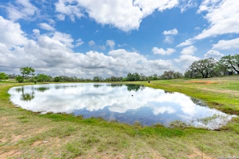 24 Sir David Lane Poteet TX 78065