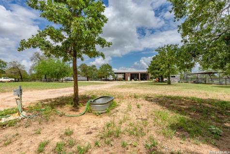 24 Sir David Lane Poteet TX 78065