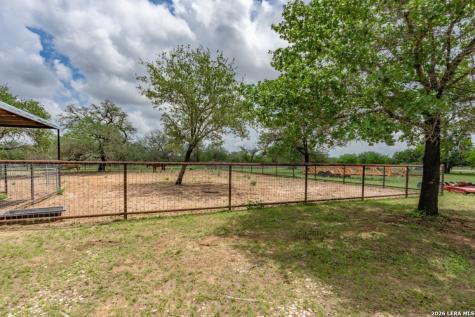 24 Sir David Lane Poteet TX 78065