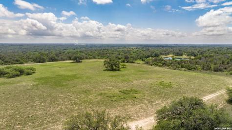 24 Sir David Lane Poteet TX 78065