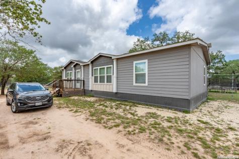 24 Sir David Lane Poteet TX 78065