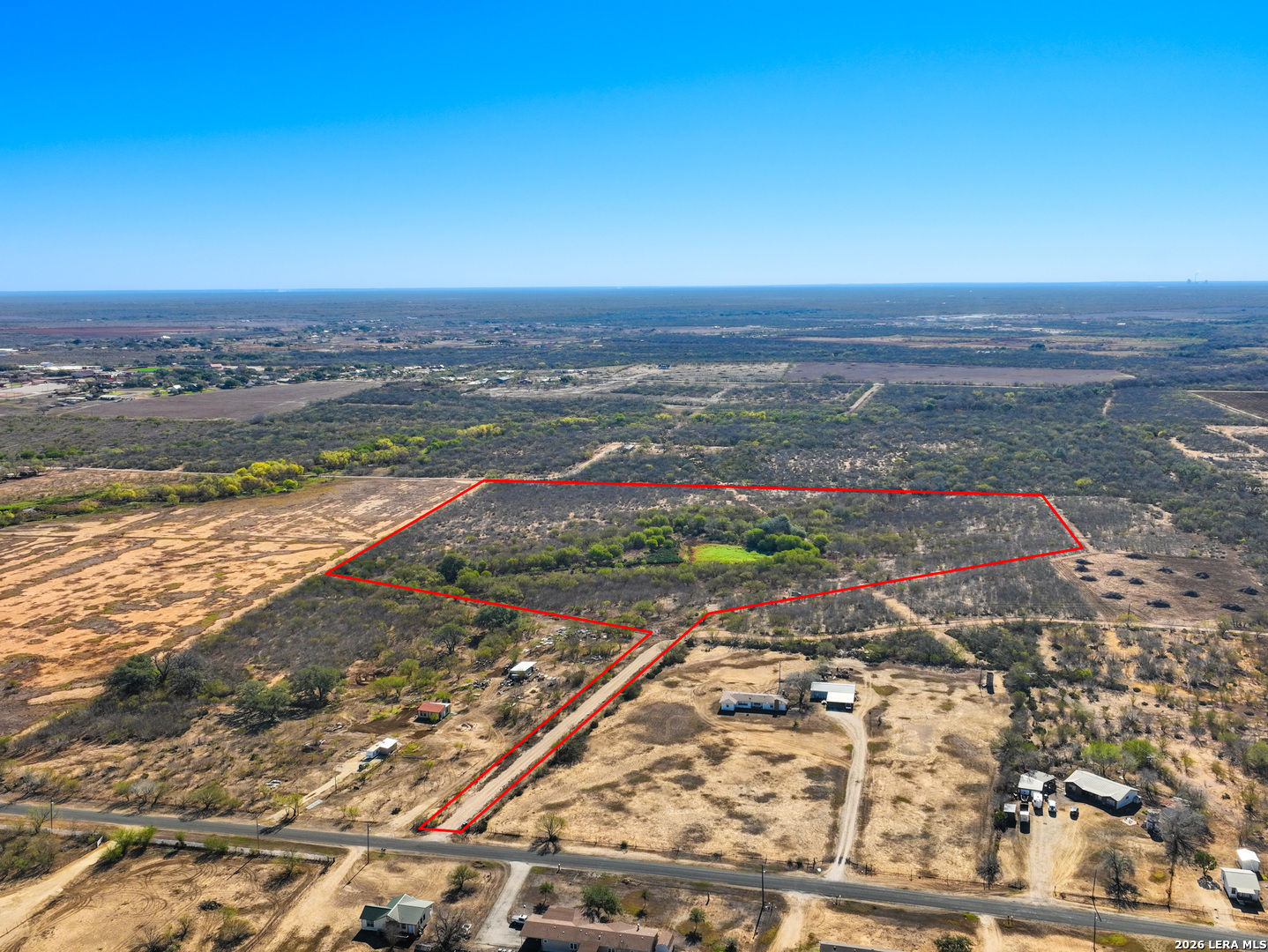 +/- 32.04 Acres Bluntzer Jourdanton TX 78026