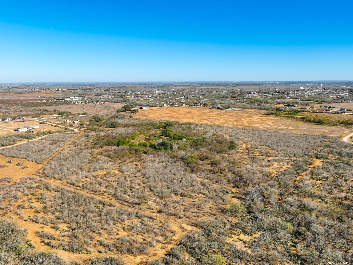 +/- 32.04 Acres Bluntzer Jourdanton TX 78026
