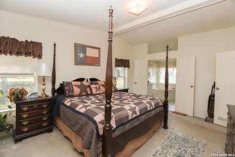 16658 N Us Highway 377 London TX 76854