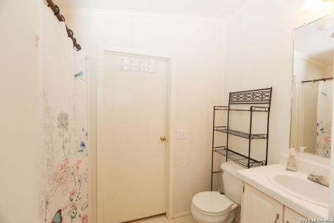 16658 N Us Highway 377 London TX 76854