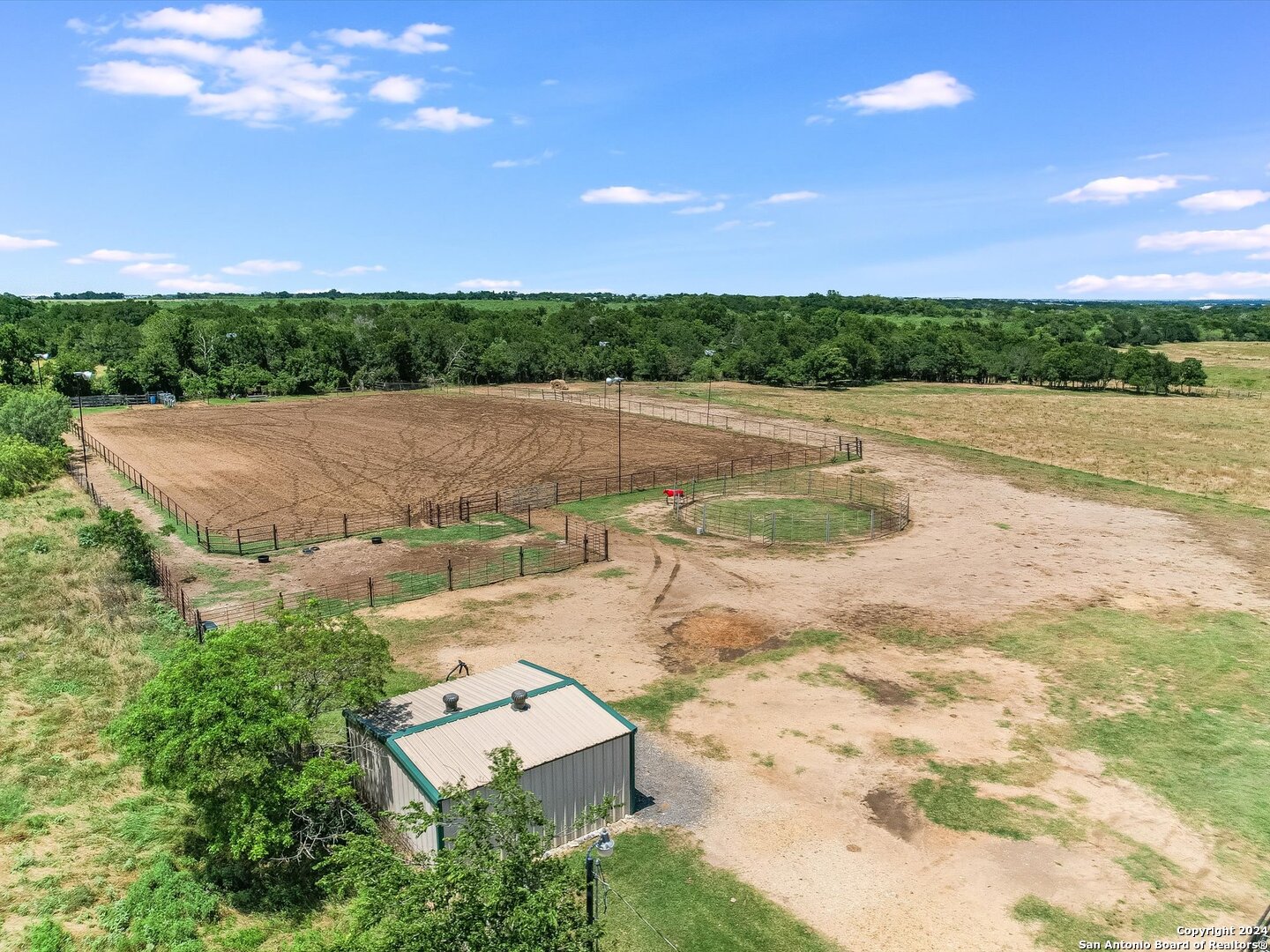 14325 Fm 619 Coupland TX 78615