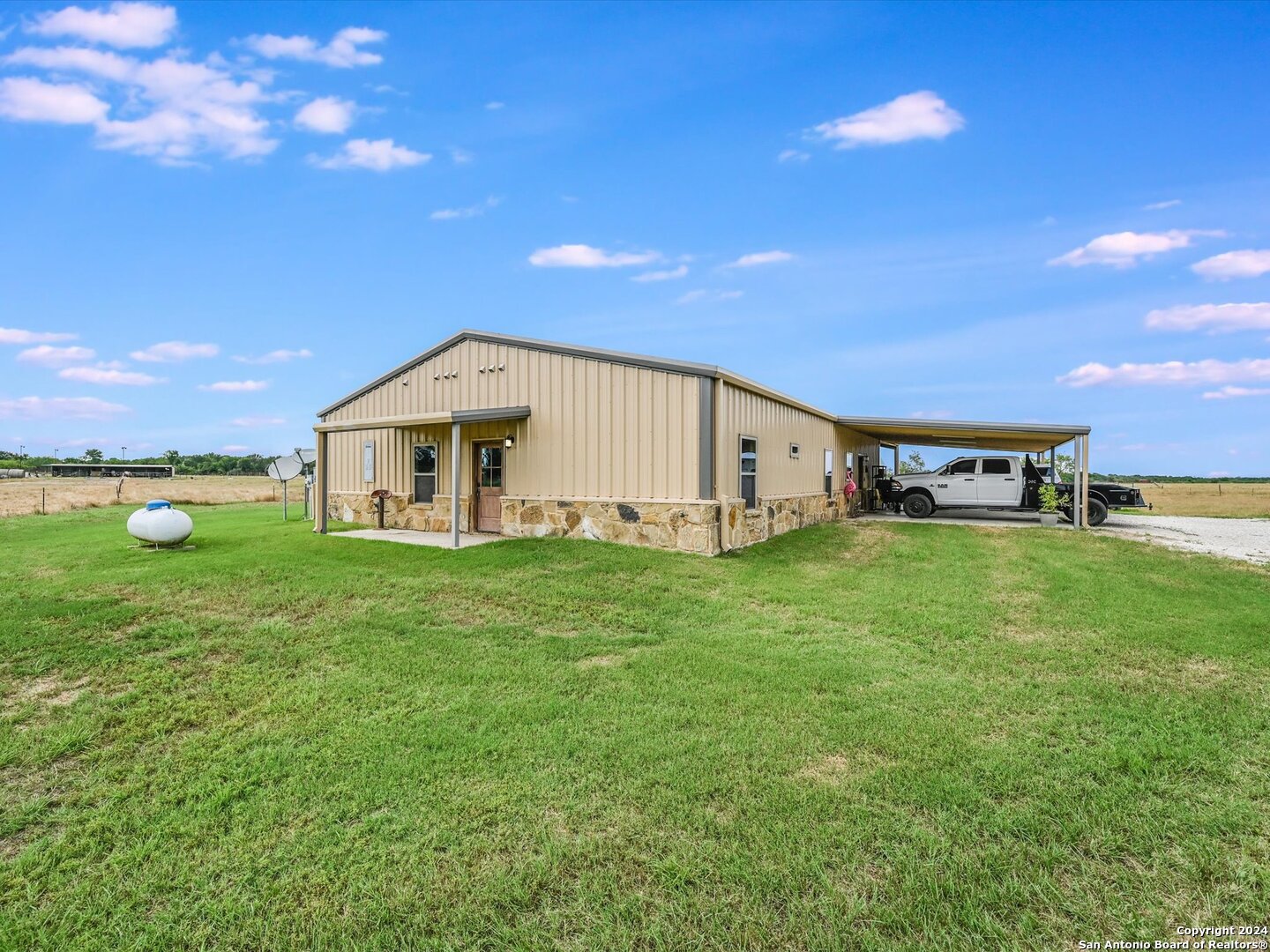 14325 Fm 619 Coupland TX 78615