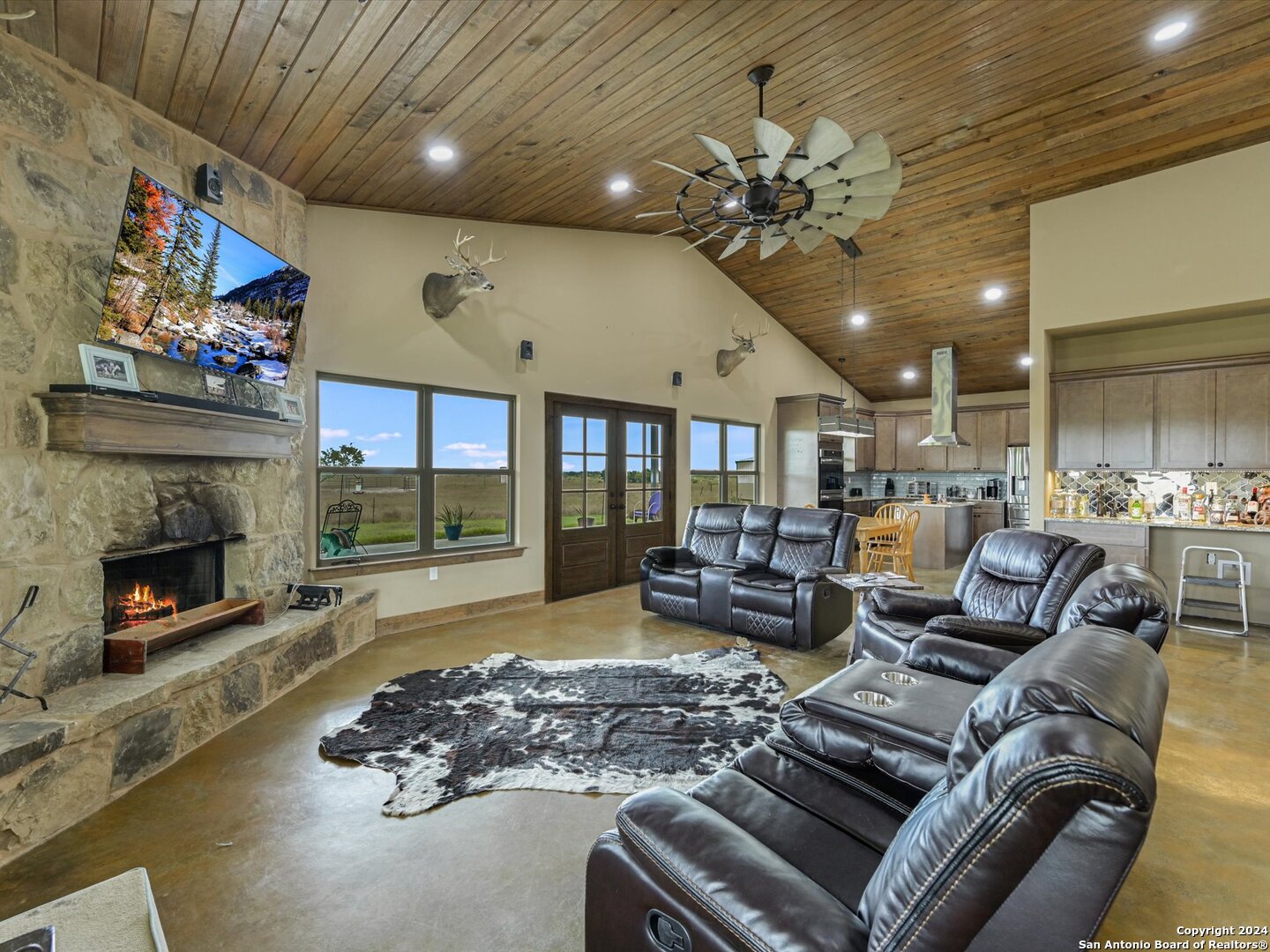 14325 Fm 619 Coupland TX 78615