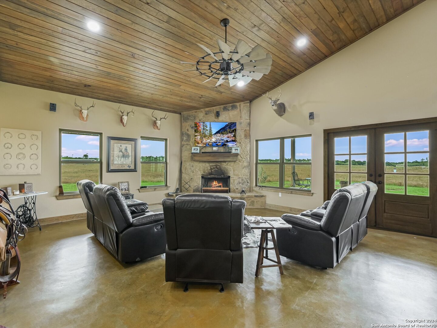 14325 Fm 619 Coupland TX 78615