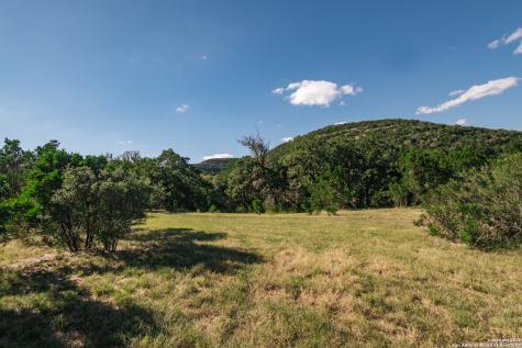 2581 Patterson Creek Road Leakey TX 78873