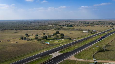 10532 Us Highway 77 Victoria TX 77905