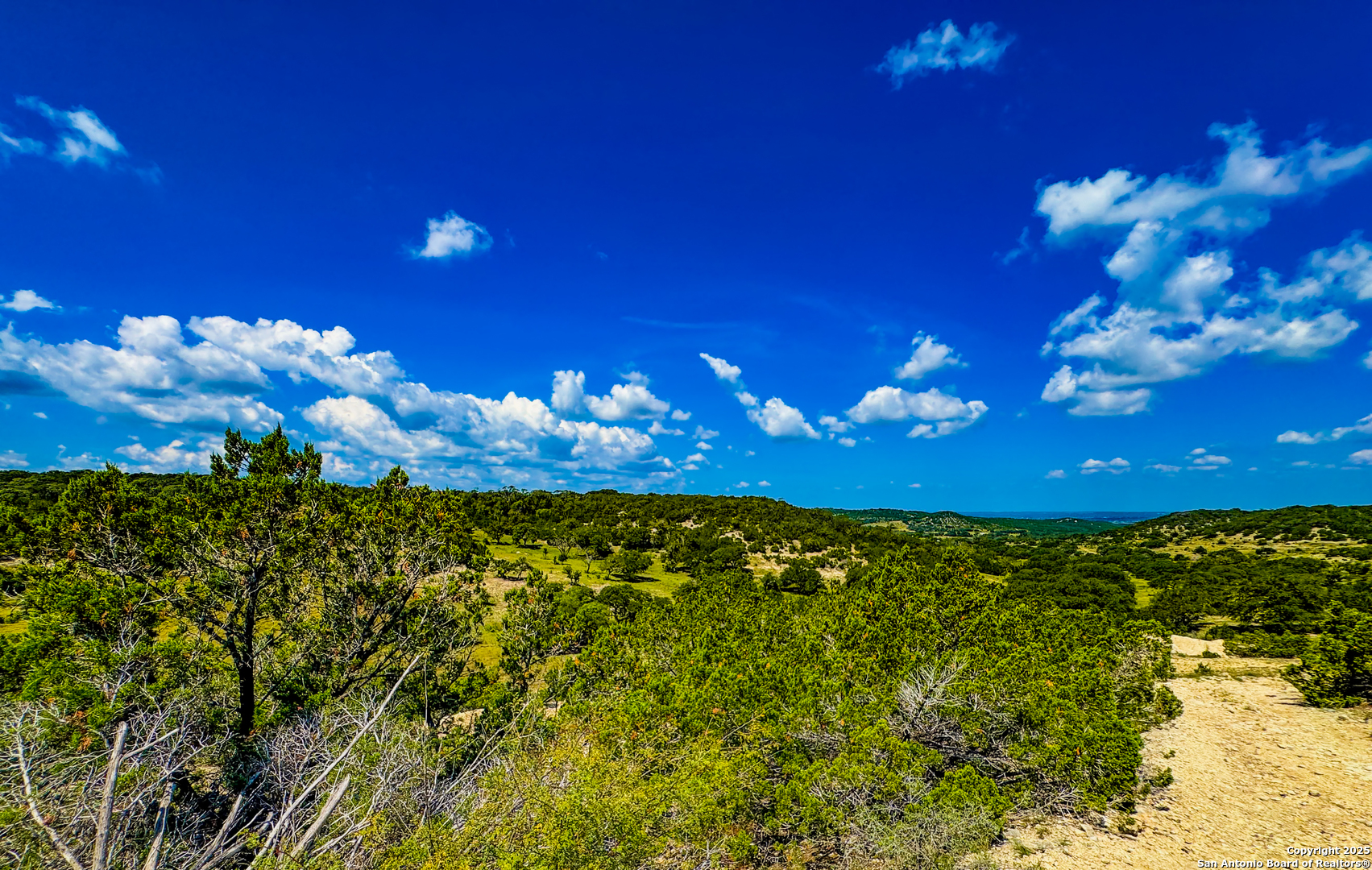 380 Holiday Road Comfort TX 78013