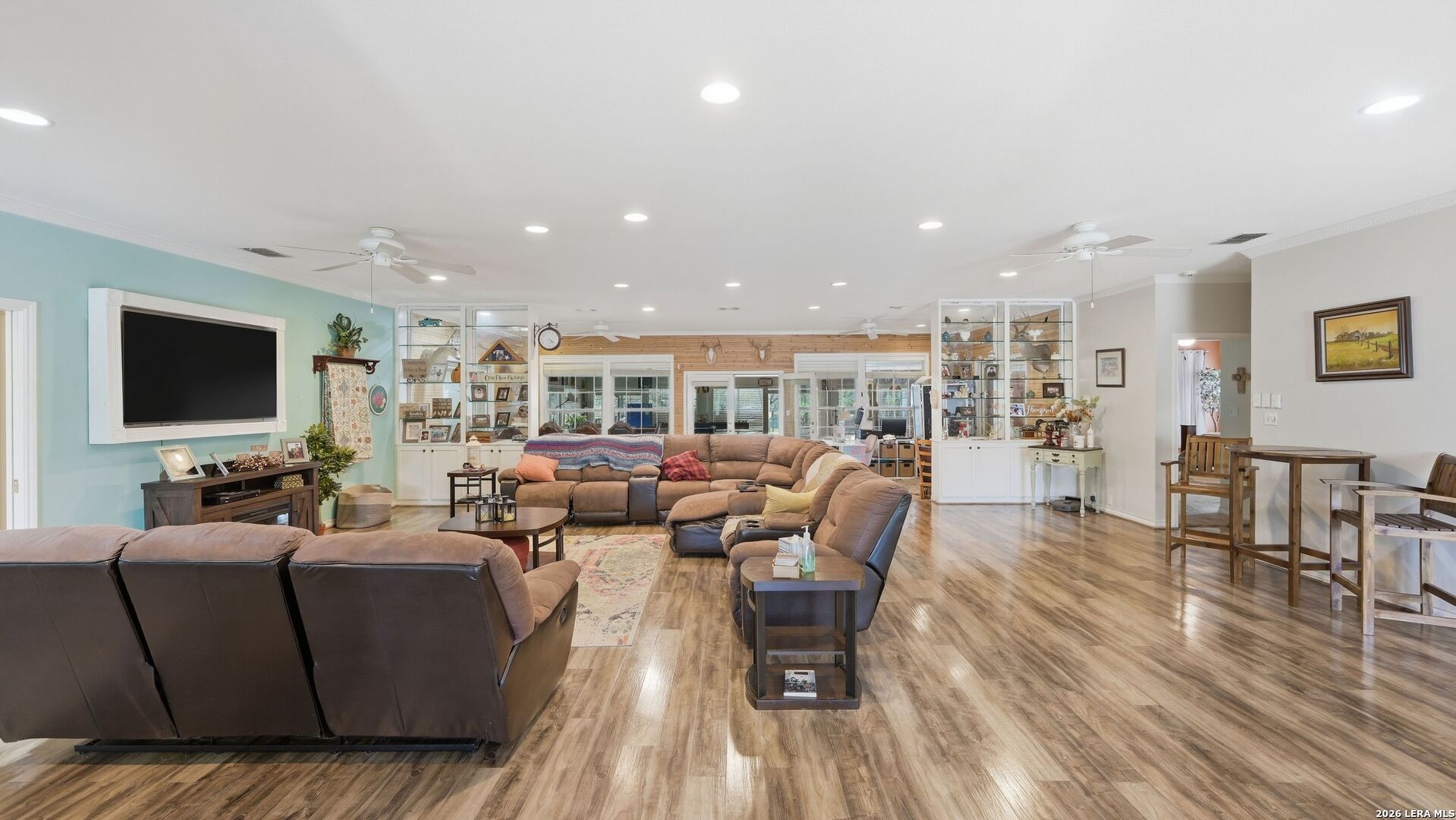3833 County Road 2880 Bigfoot TX 78005