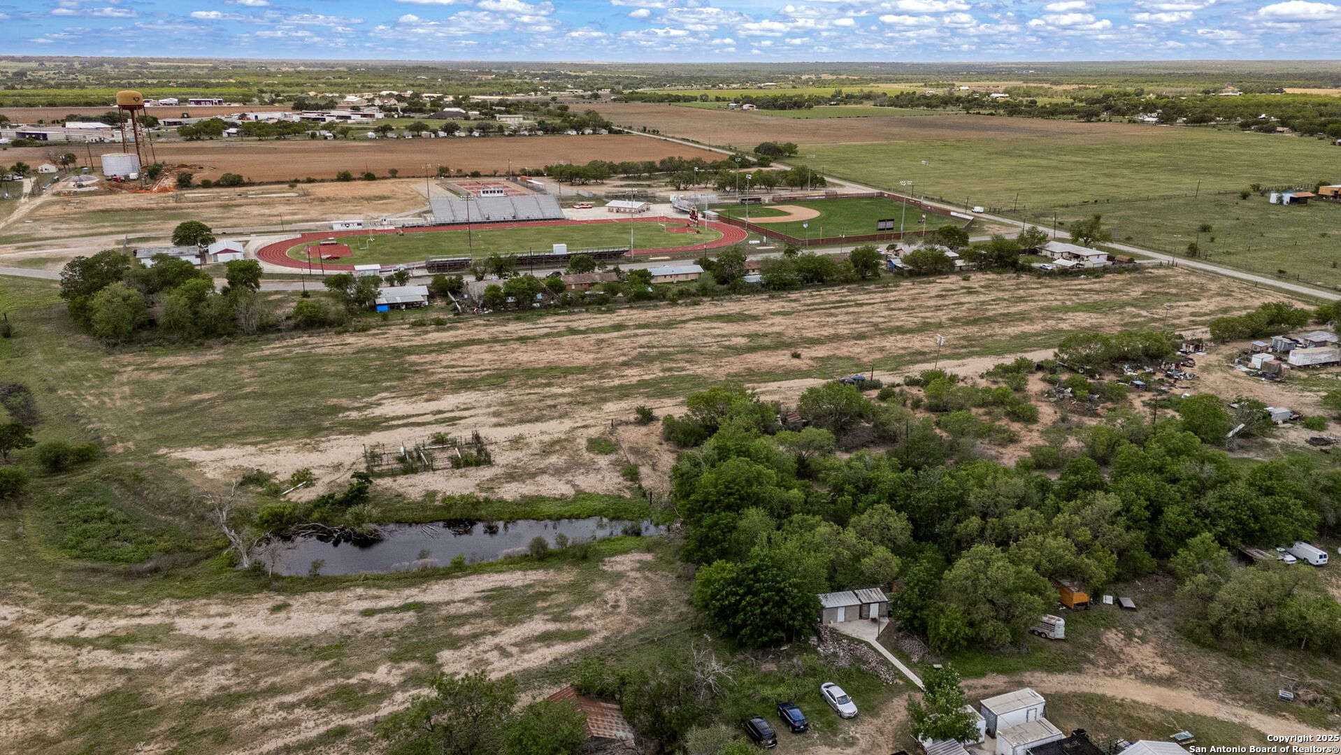 Tbd N Windy Knoll Devine TX 78016