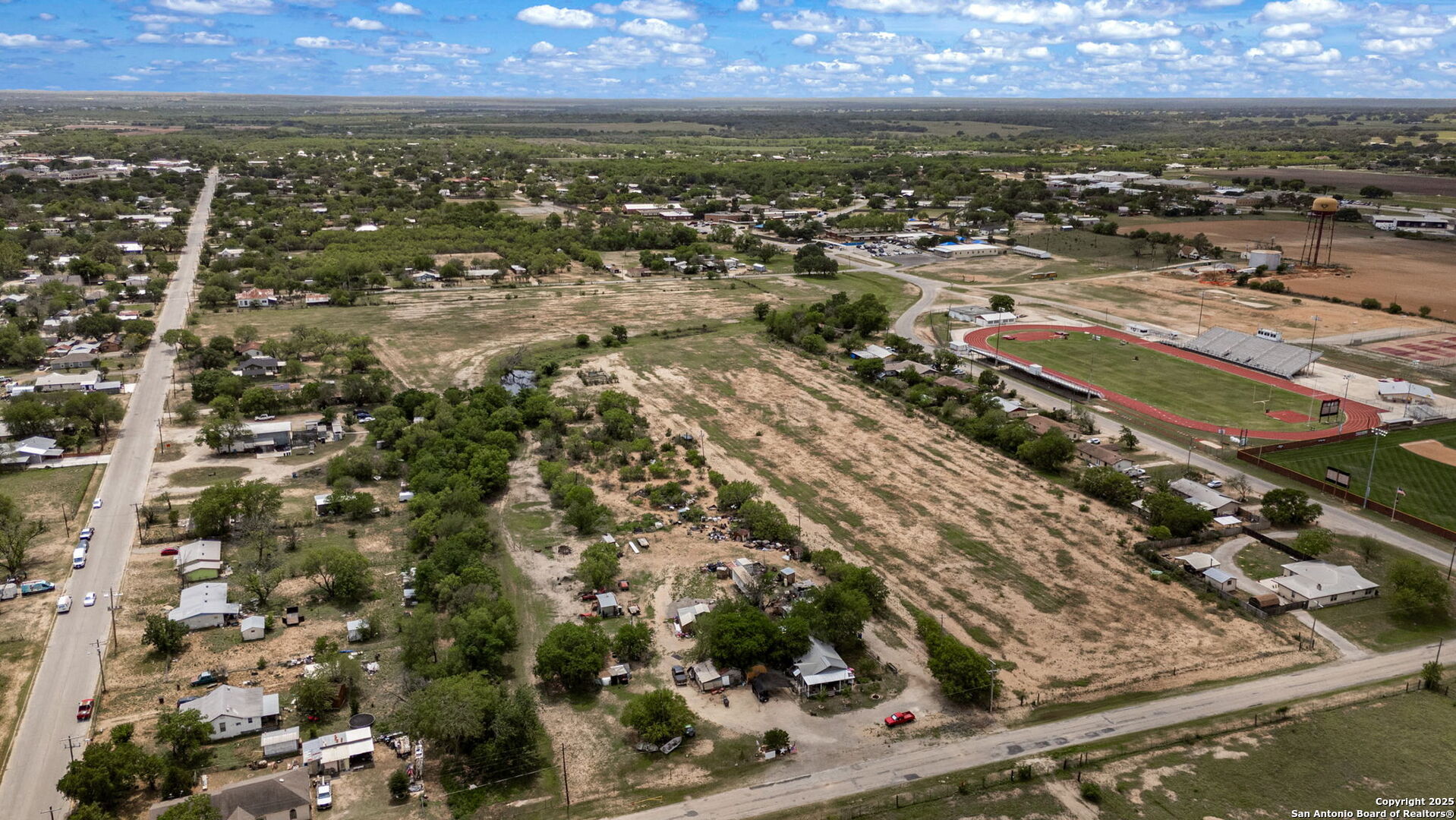 Tbd N Windy Knoll Devine TX 78016