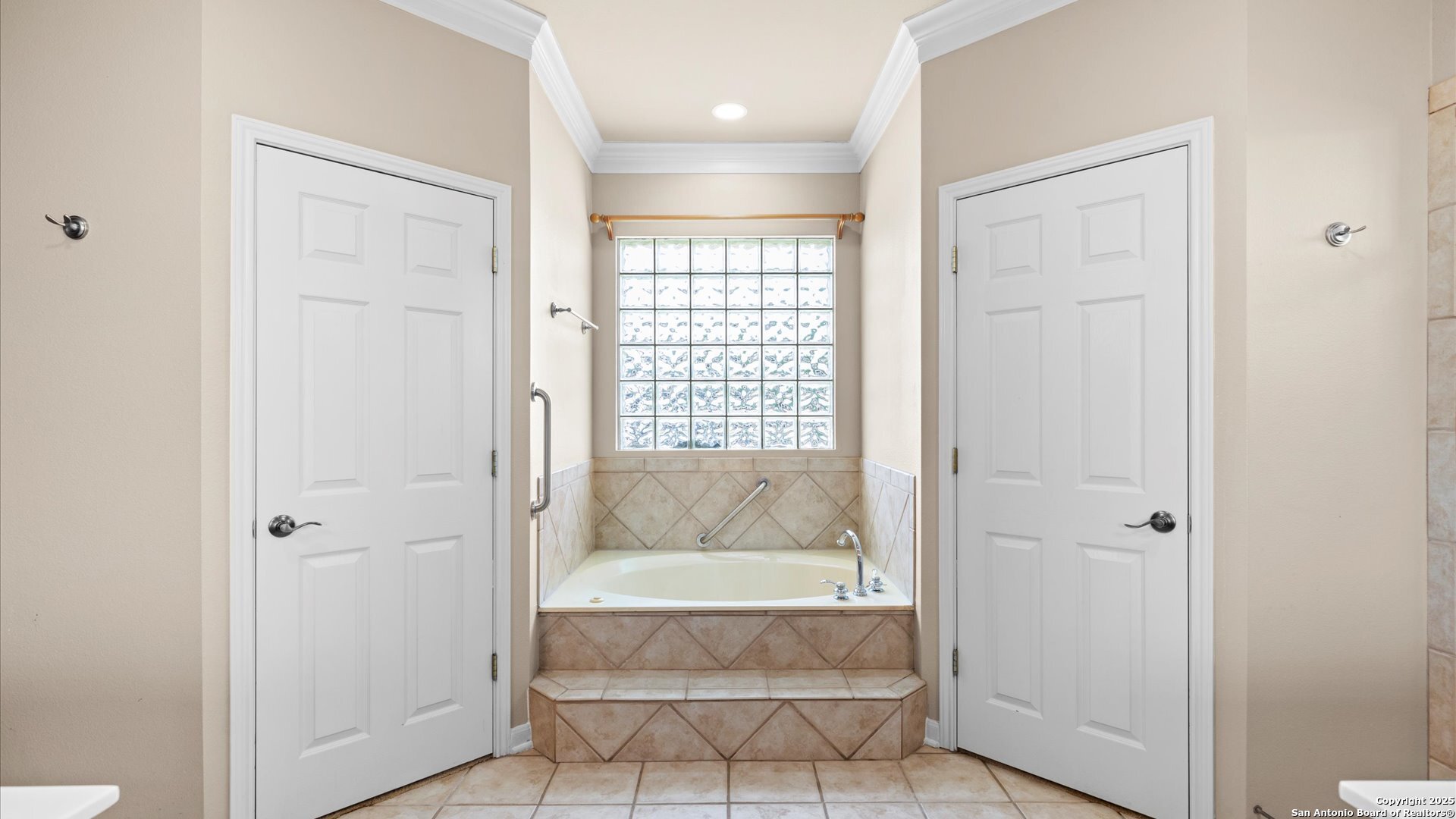 24935 Pecan Creek San Antonio TX 78255