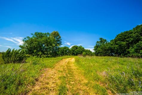 8623 Huber Road Seguin TX 78155