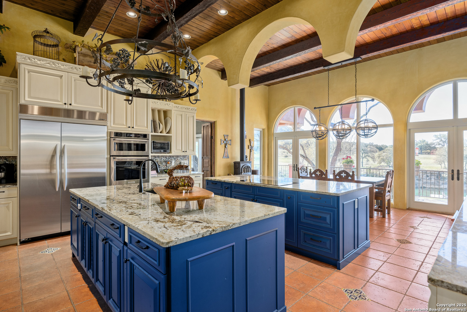 4198 Bear Springs Road Pipe Creek TX 78063