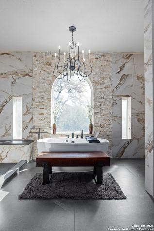 4198 Bear Springs Road Pipe Creek TX 78063