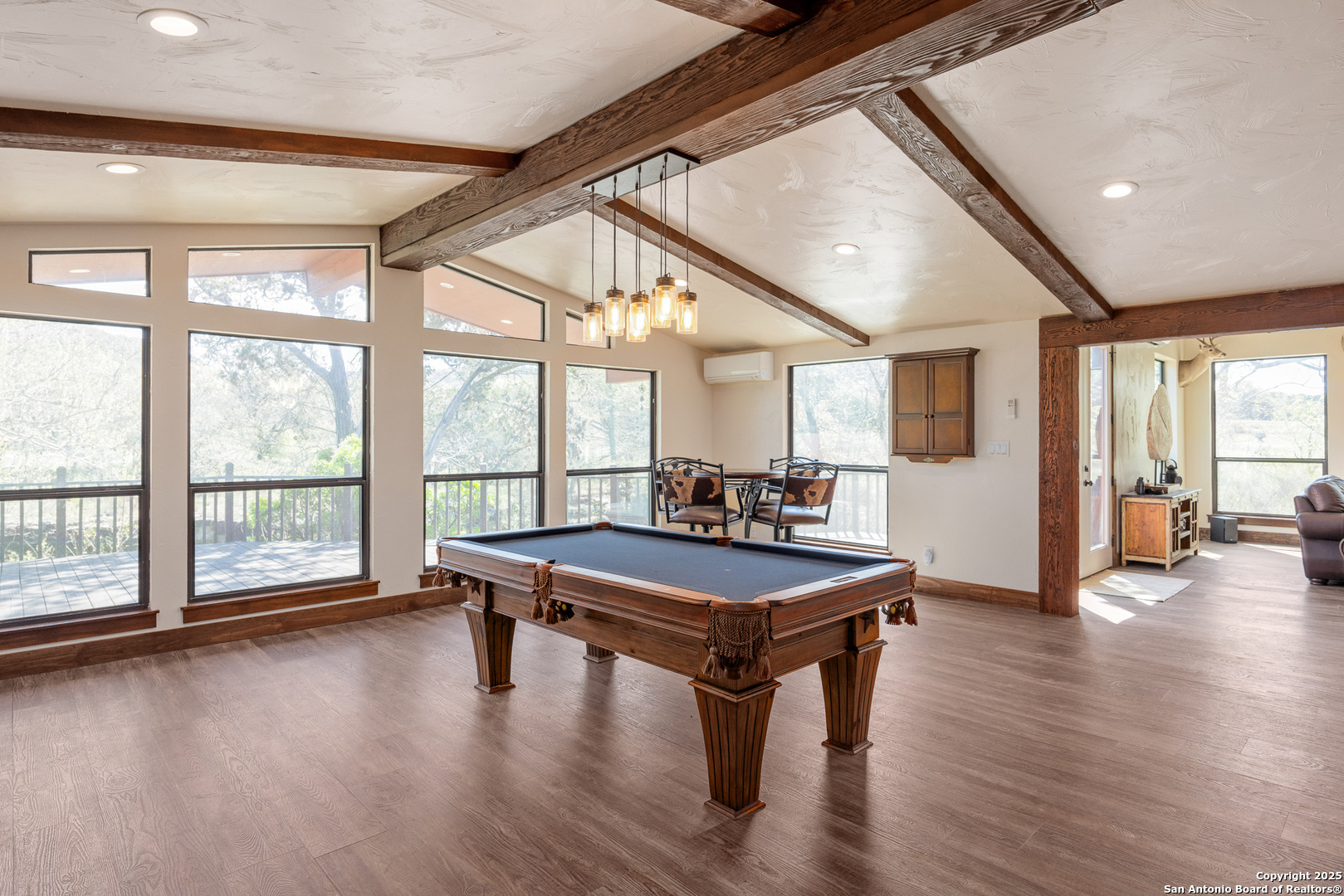 4198 Bear Springs Road Pipe Creek TX 78063