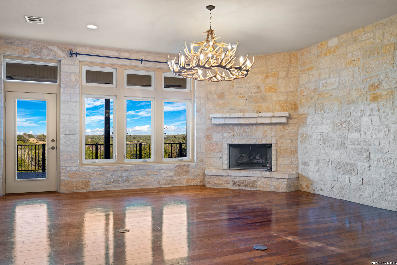 326 River Valley Road Ingram TX 78025